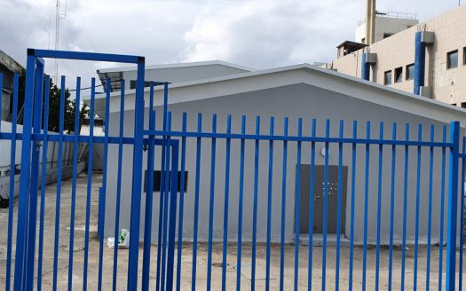 מבנה משופץ על רח הפלד חולון