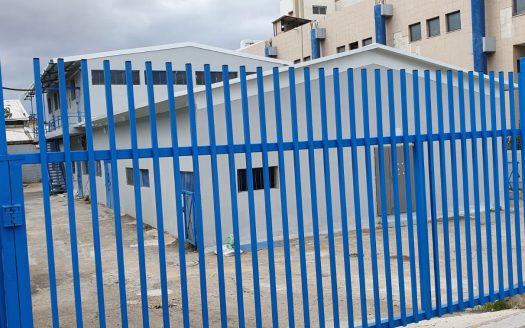 מבנה משופץ על רח הפלד חולון